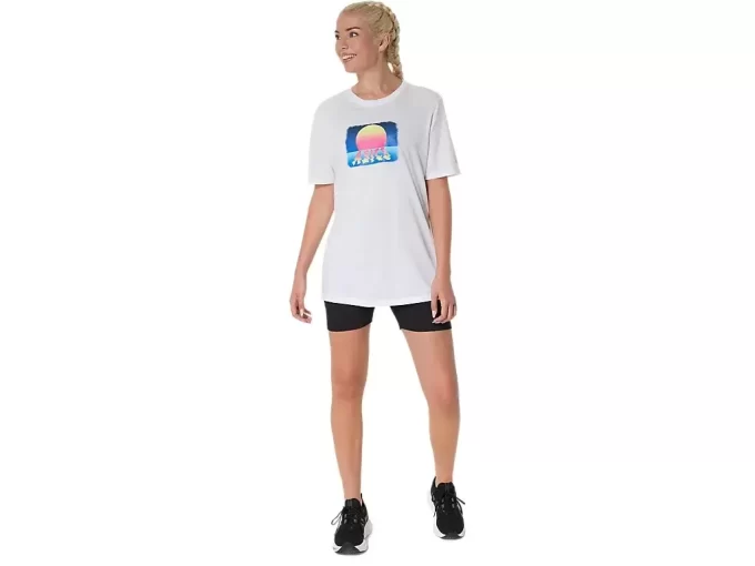 ASICS RETRO SUNSET KORTÄRM TEE ASICS RETRO SUNSET KORTÄRM TEE