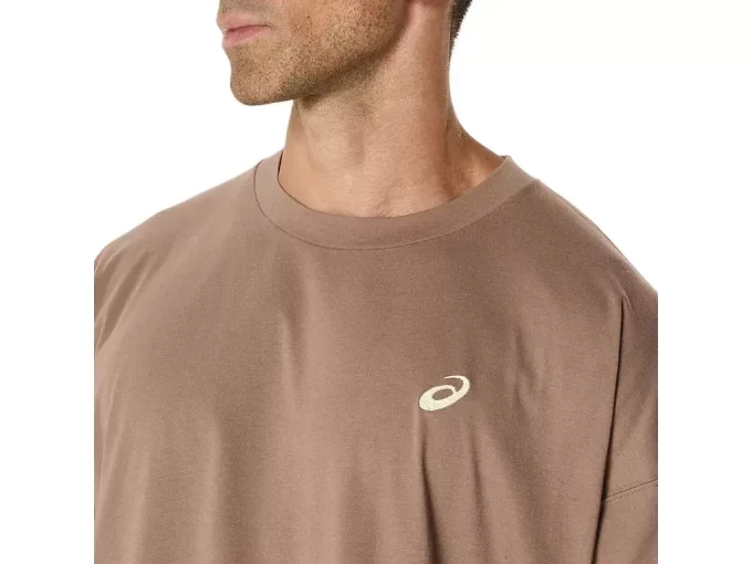 ASICS SPIRAL RELAX BRODERI TEE ASICS SPIRAL RELAX BRODERI TEE