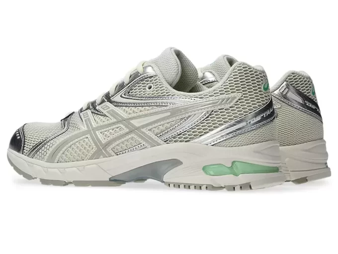 GEL-DS TRAINER 14
