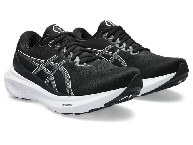 GEL-KAYANO 30 SMAL VÄG TESTAD GEL-KAYANO 30 SMAL VÄG TESTAD