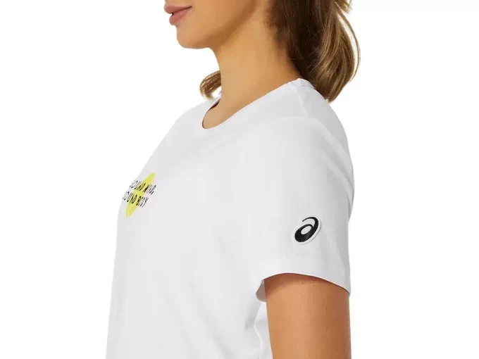 KLASSISK GRAFISK T-SHIRT FÖR KVINNOR KLASSISK GRAFISK T-SHIRT FÖR KVINNOR