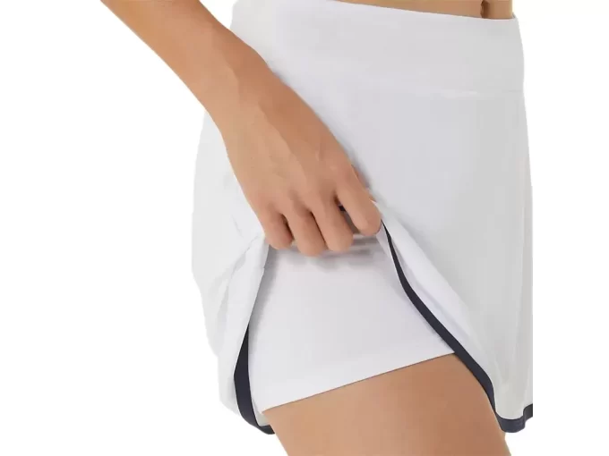 KVINNOS DOMSTOL SKORT