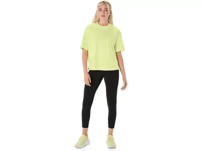 NAGINO AVSLAPPAD GRAFISK TEE