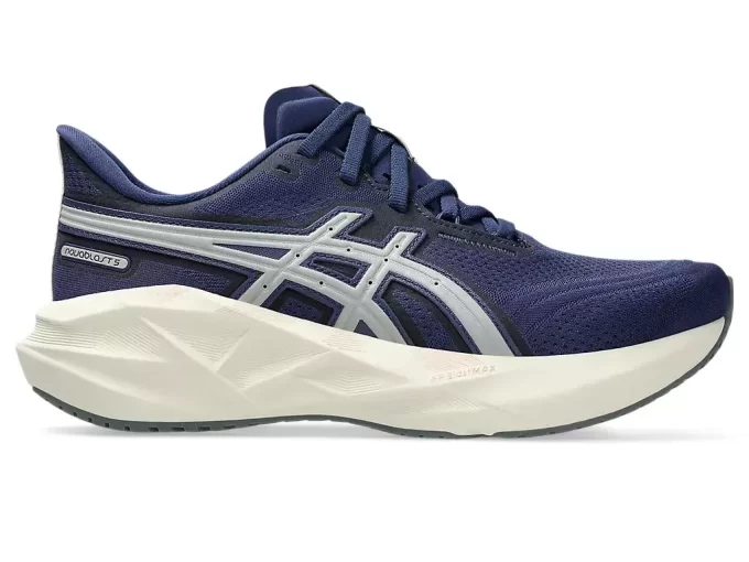 NOVABLAST 5 ASICS SPÅRKLUBB NOVABLAST 5 ASICS SPÅRKLUBB