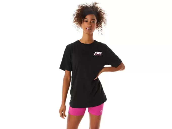 UNISEX ASICS SMSB 1977 RUN CLUB KORTÄRM TEE UNISEX ASICS SMSB 1977 RUN CLUB KORTÄRM TEE