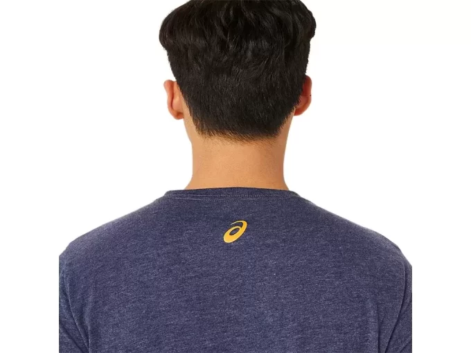 UNISEX ASICS SPIRAL en FILL TEE UNISEX ASICS SPIRAL en FILL TEE